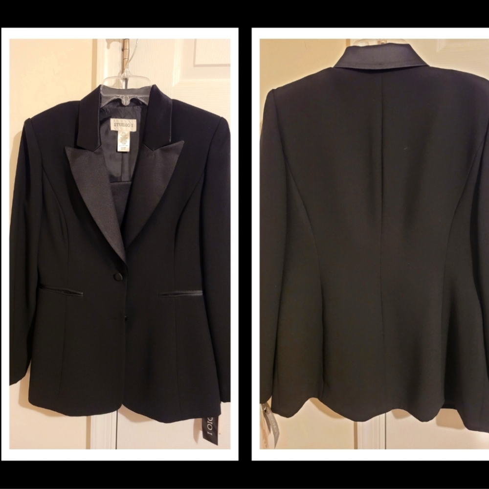 Black Blazer